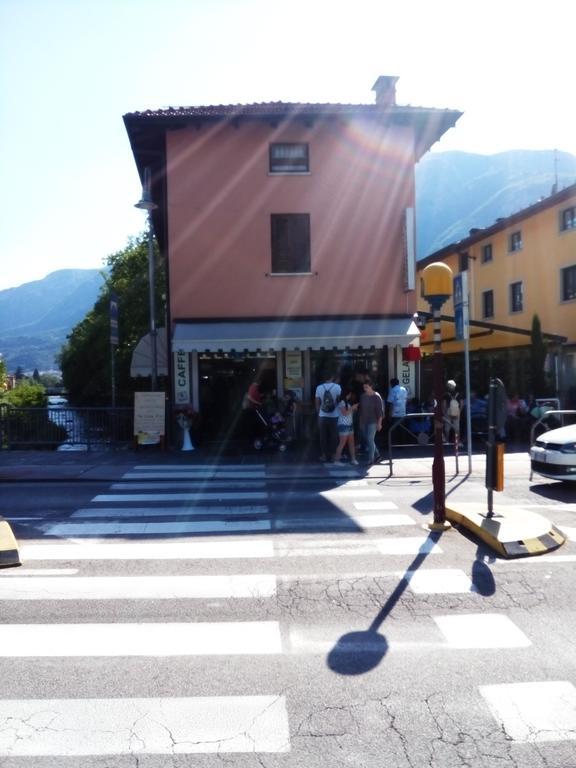 Alloggio Ponte Dei Cavalleggeri Hotel Trento Exterior photo